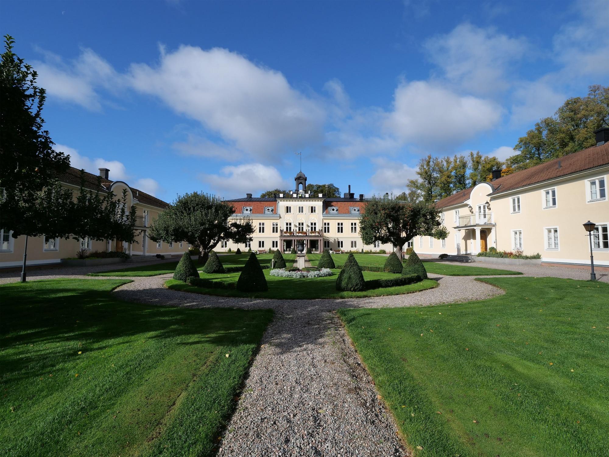 Soedertuna Slott Gnesta Exterior photo
